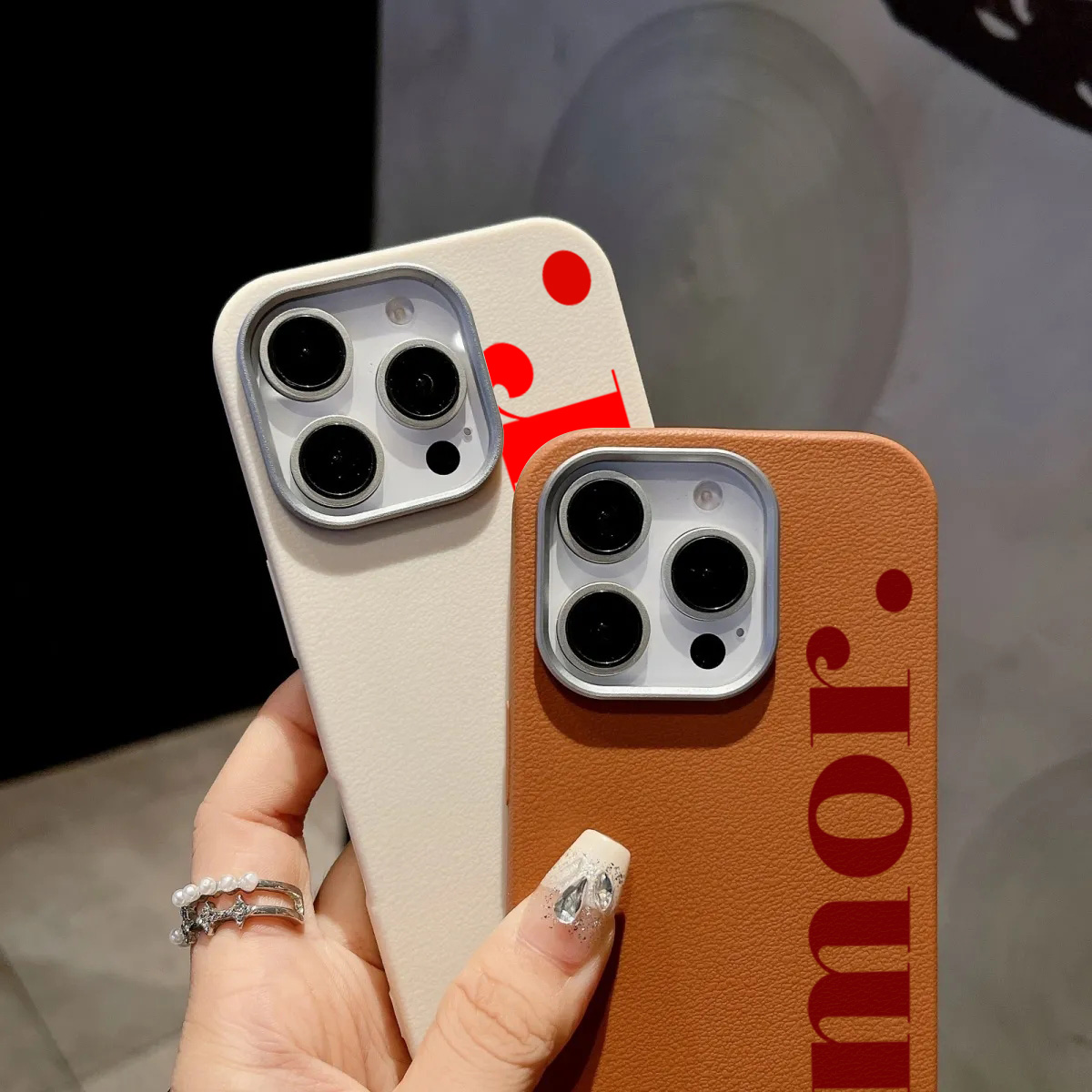 Kırmızı Sanatsal Harfli Lichee - Phone Cases Drawing incelemesi ve fiyatı